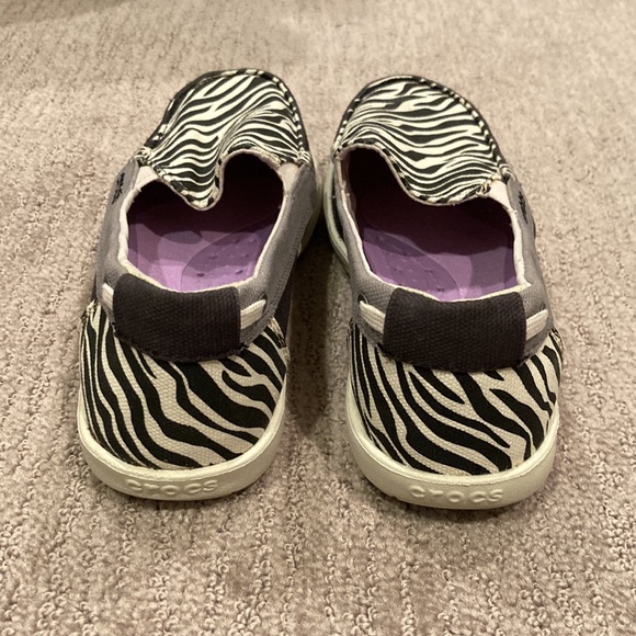 Crocs Zebra print slip on canvas shoes, Sz 6 - Picture 4 of 6